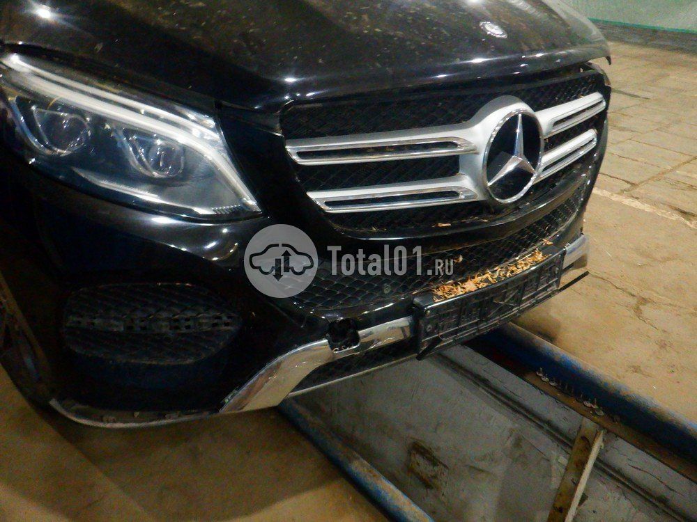 Фото Mercedes-Benz GLE-класс 110