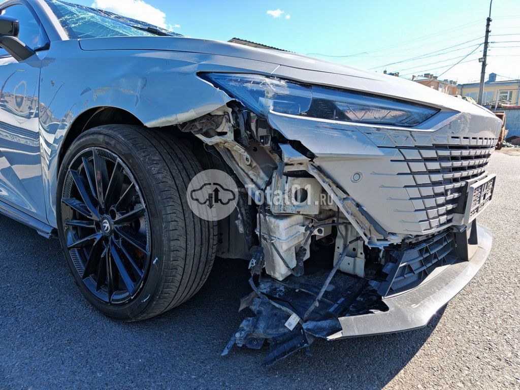 Фото Changan UNI-V 6