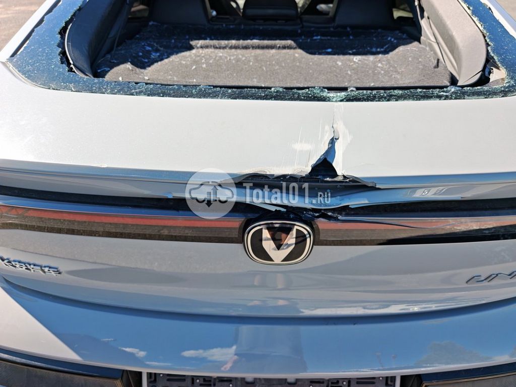 Фото Changan UNI-V 40