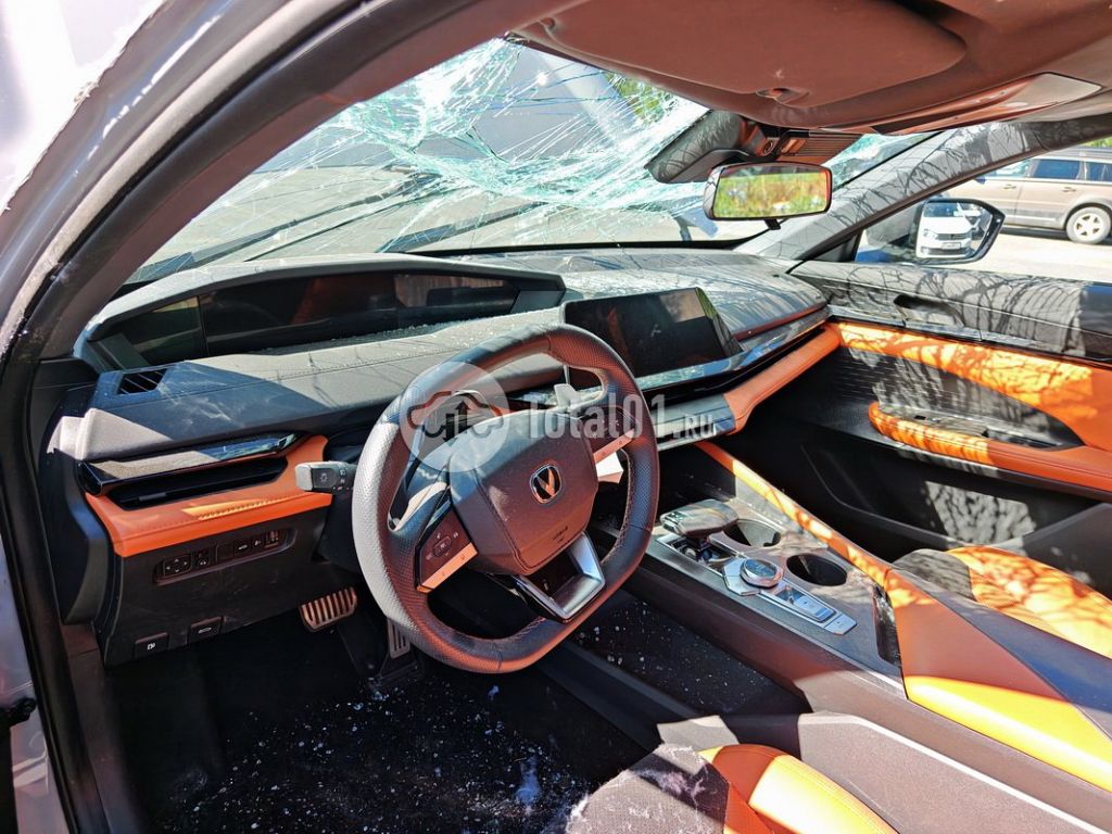 Фото Changan UNI-V 104