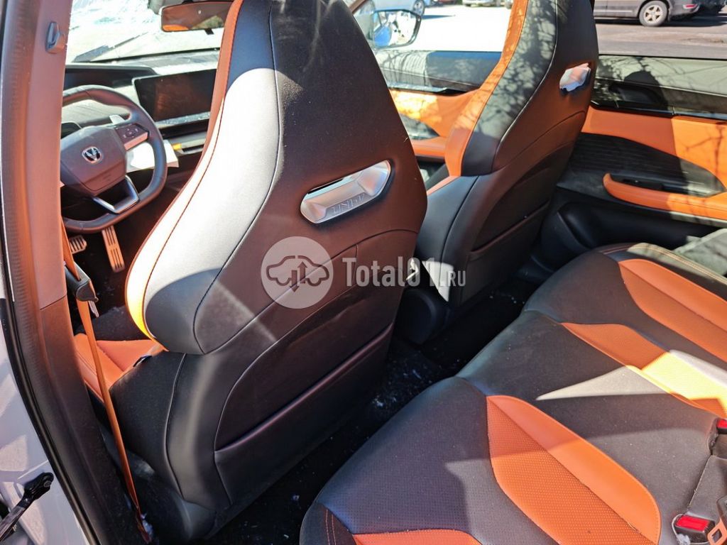 Фото Changan UNI-V 116