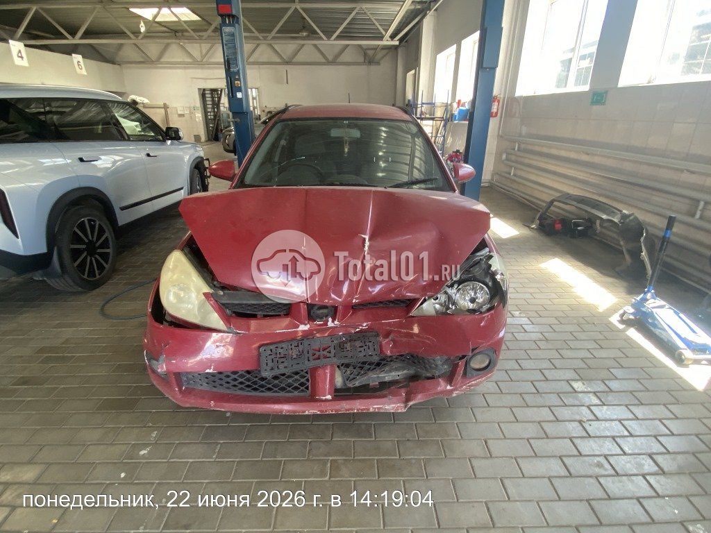 Фото Nissan Wingroad 4