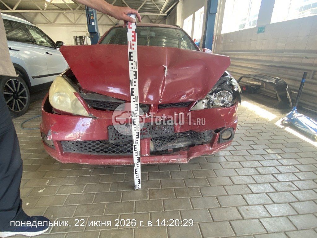 Фото Nissan Wingroad 12