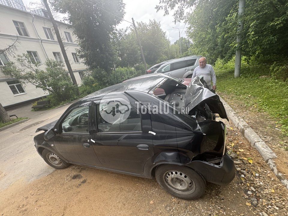 Фото Renault Logan 6