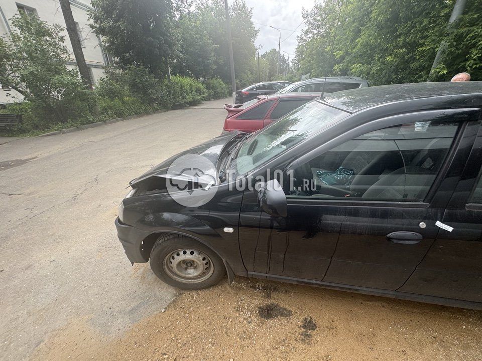 Фото Renault Logan 10
