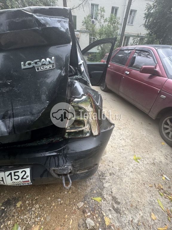 Фото Renault Logan 14