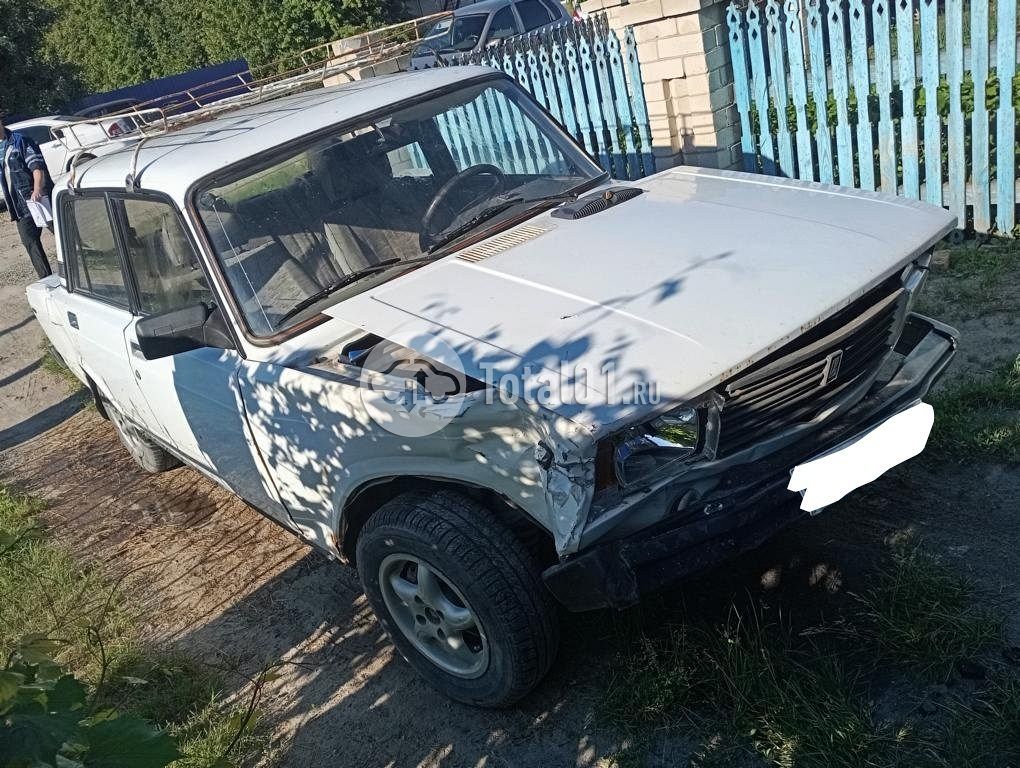 Фото ВАЗ (LADA) 2105 2