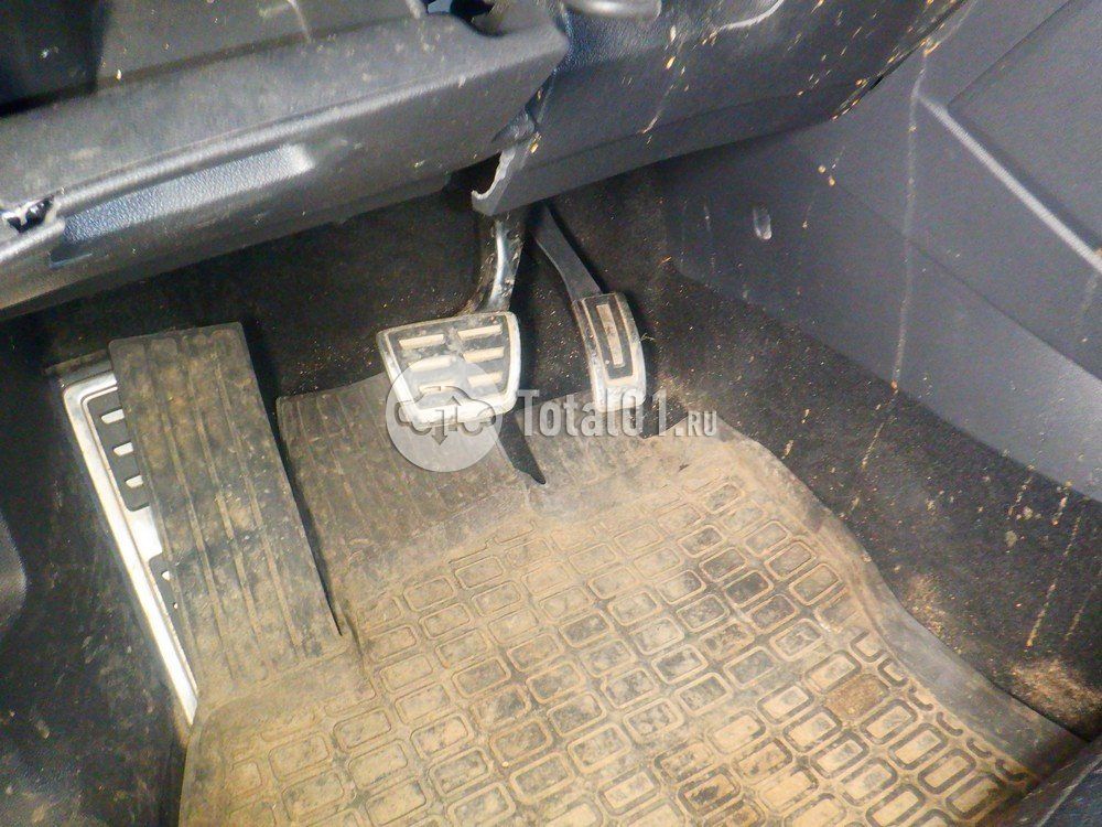 Фото Volkswagen Tiguan 40