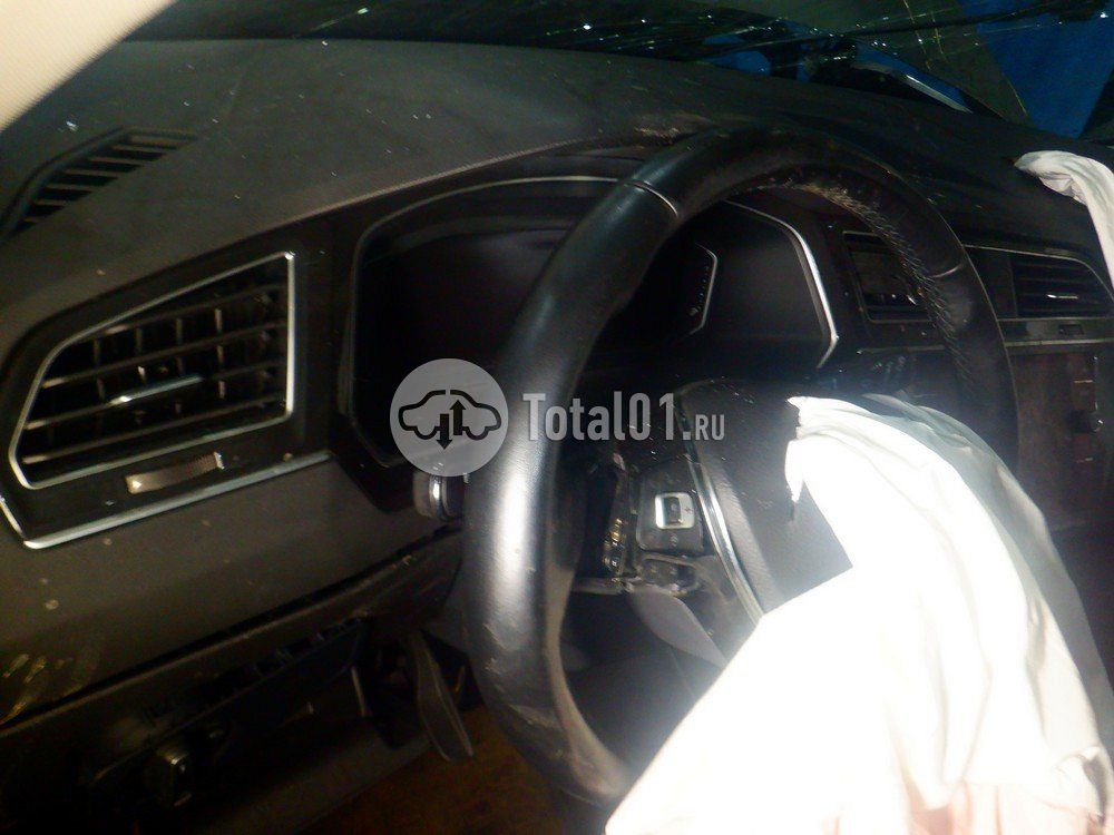 Фото Volkswagen Tiguan 42
