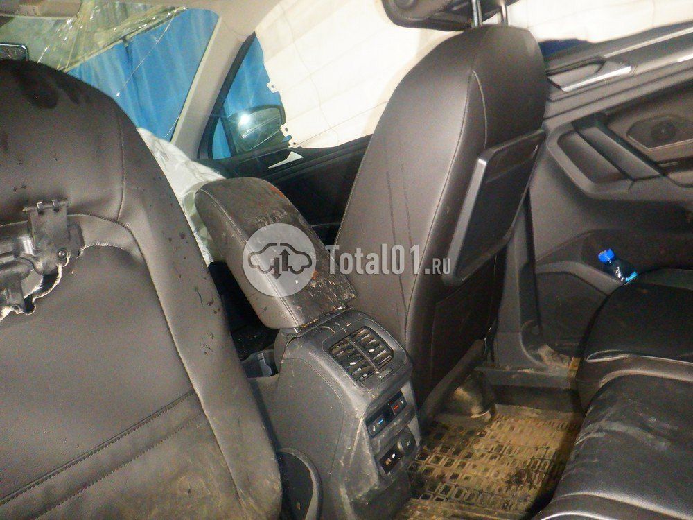 Фото Volkswagen Tiguan 70