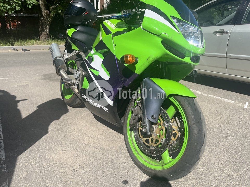 Фото Kawasaki ZX-9R 2