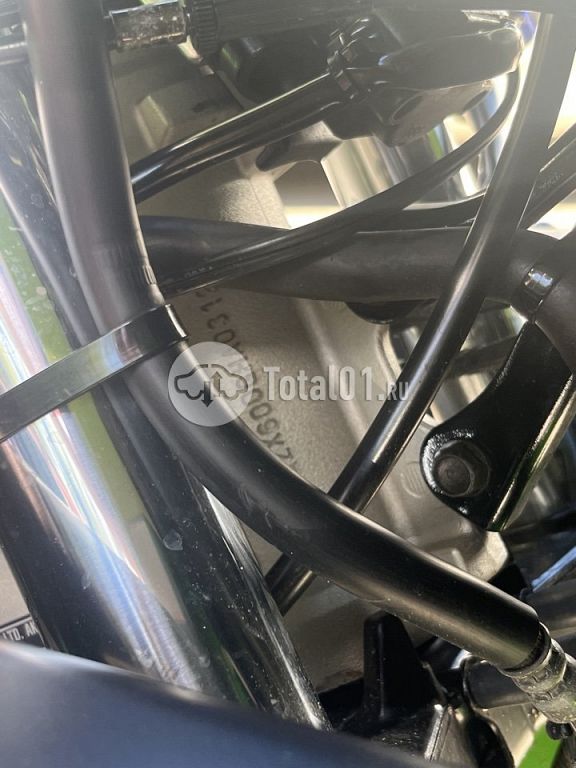 Фото Kawasaki ZX-9R 14