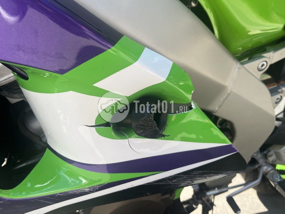 Фото Kawasaki ZX-9R 24
