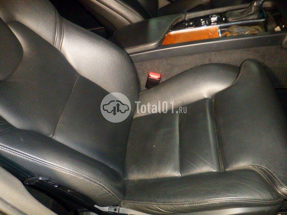 Фото Volvo S90 88