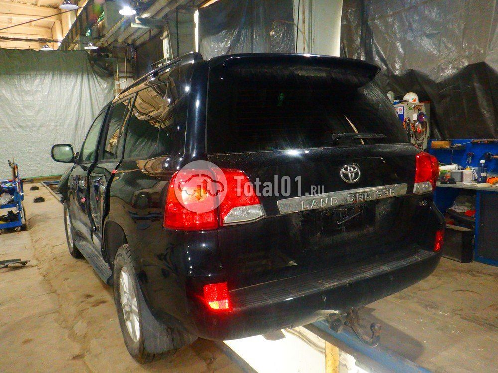 Фото Toyota Land Cruiser 2