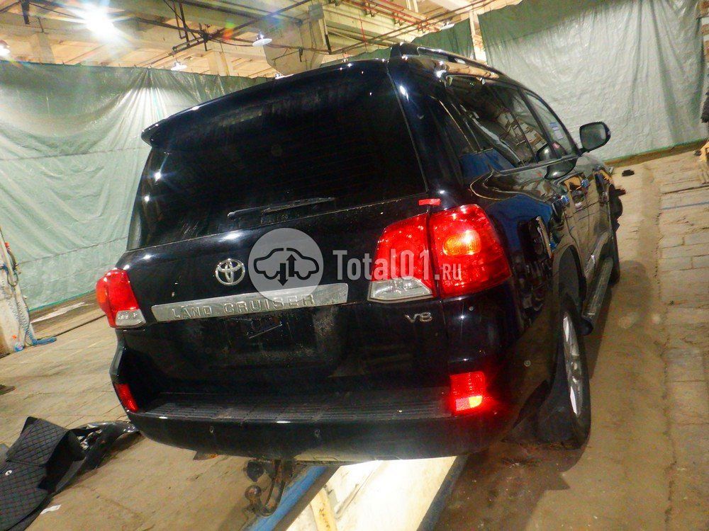 Фото Toyota Land Cruiser 14