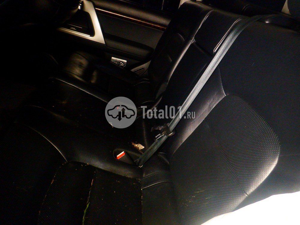 Фото Toyota Land Cruiser 78