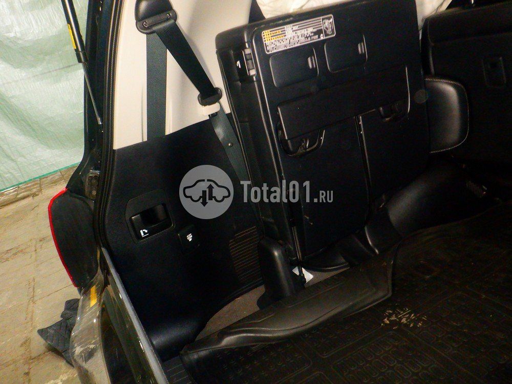 Фото Toyota Land Cruiser 100