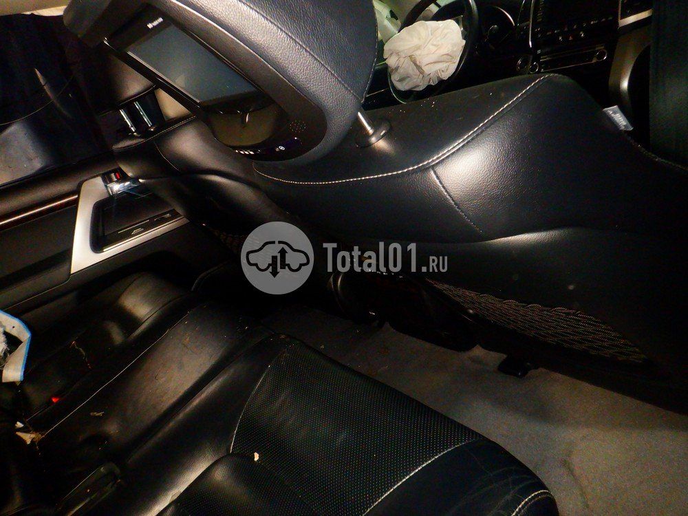 Фото Toyota Land Cruiser 112