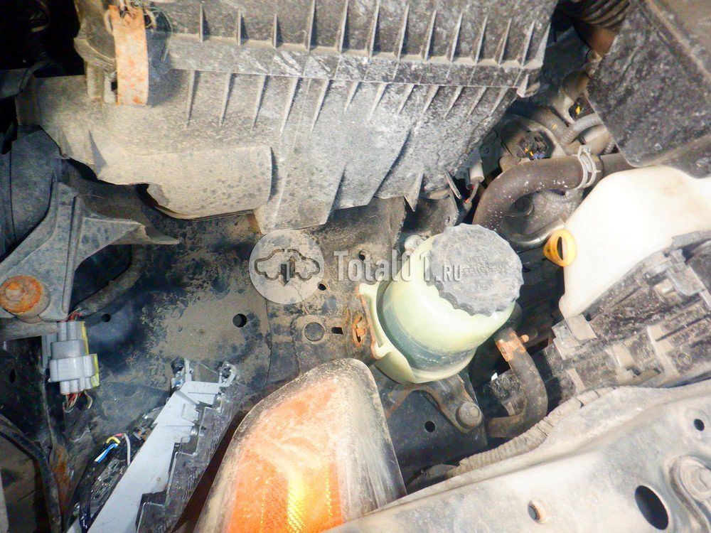 Фото Toyota Land Cruiser 208