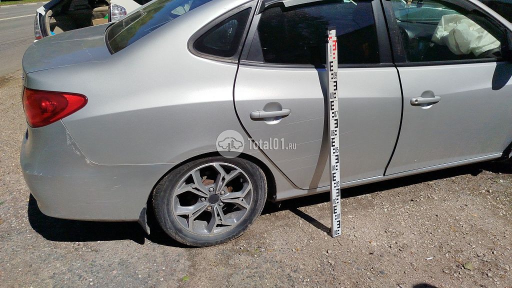 Фото Hyundai Elantra 10