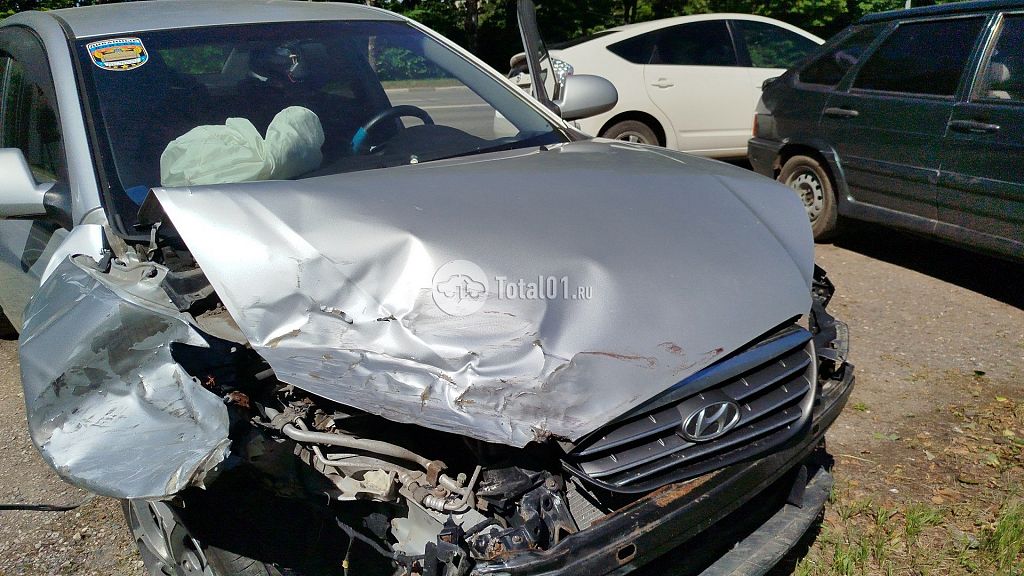 Фото Hyundai Elantra 12
