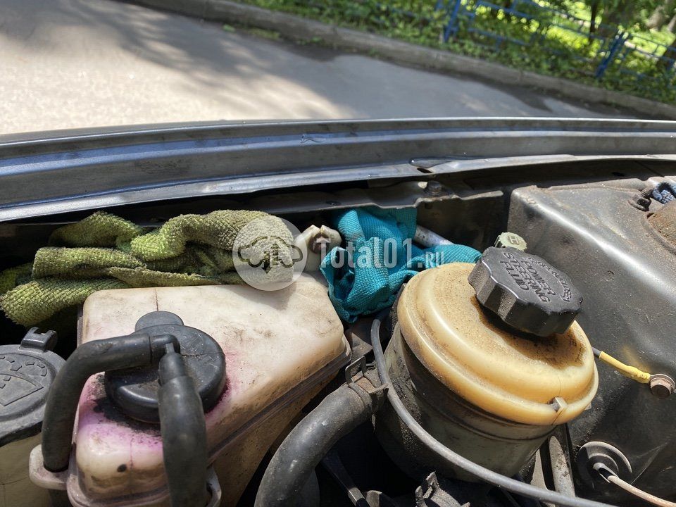 Фото Hyundai Accent 12