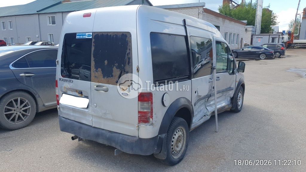 Фото Ford Tourneo Connect 8