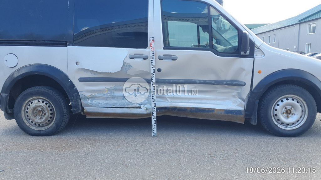 Фото Ford Tourneo Connect 10