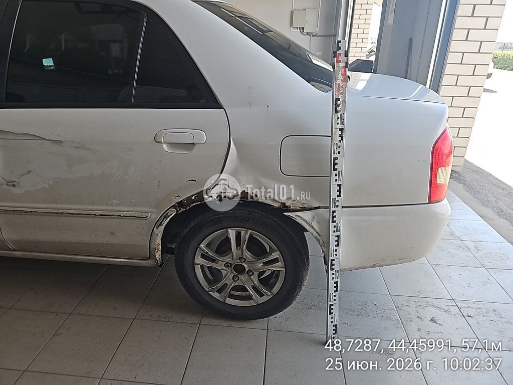 Фото Mazda Familia 10