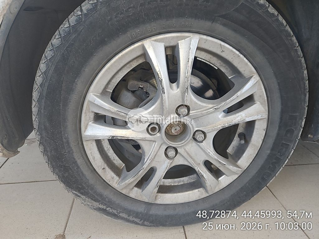 Фото Mazda Familia 16