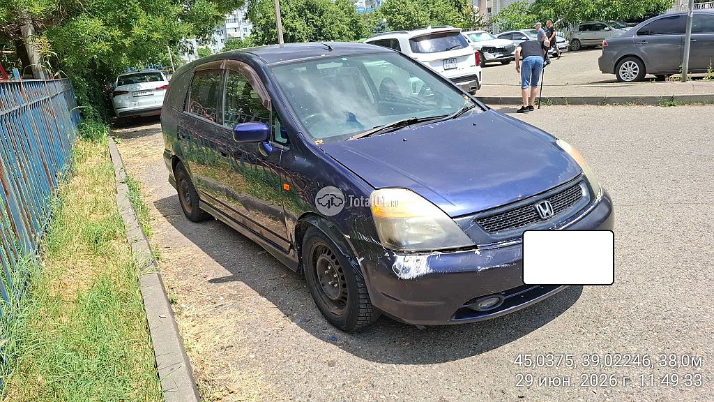 Фото Honda Stream 14