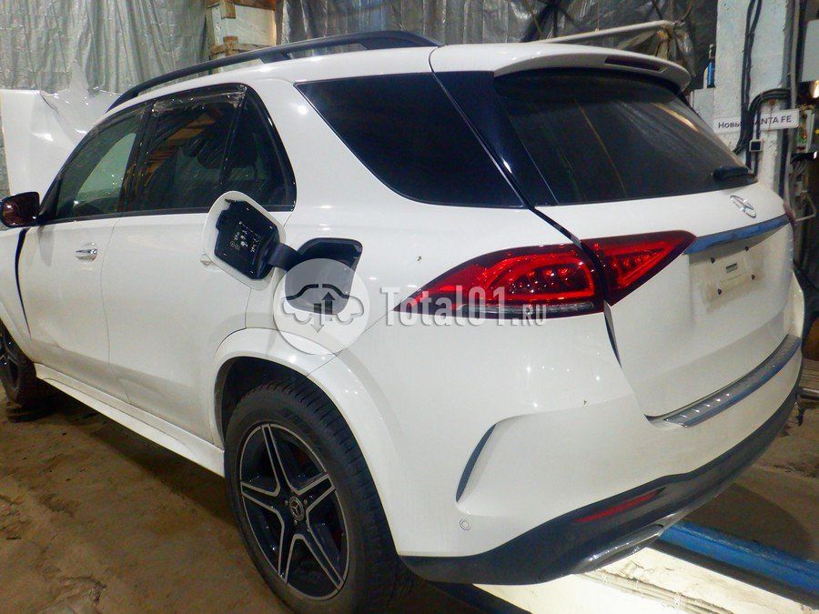 Фото Mercedes-Benz GLE-класс 16