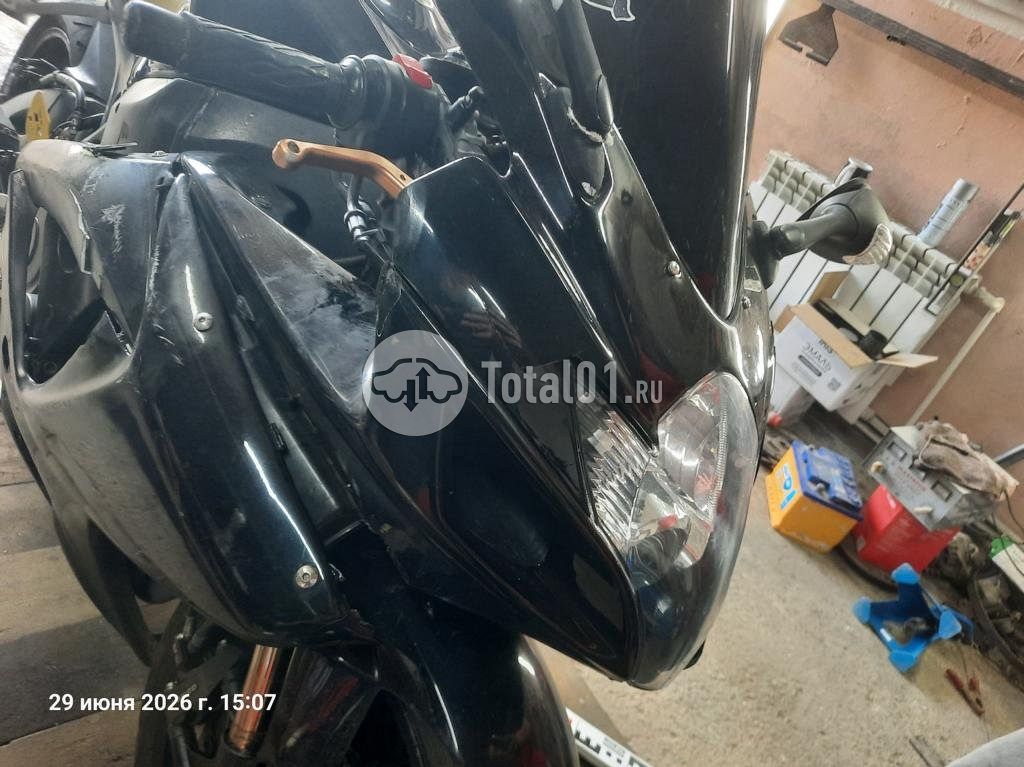 Фото Suzuki GSX-R600 18