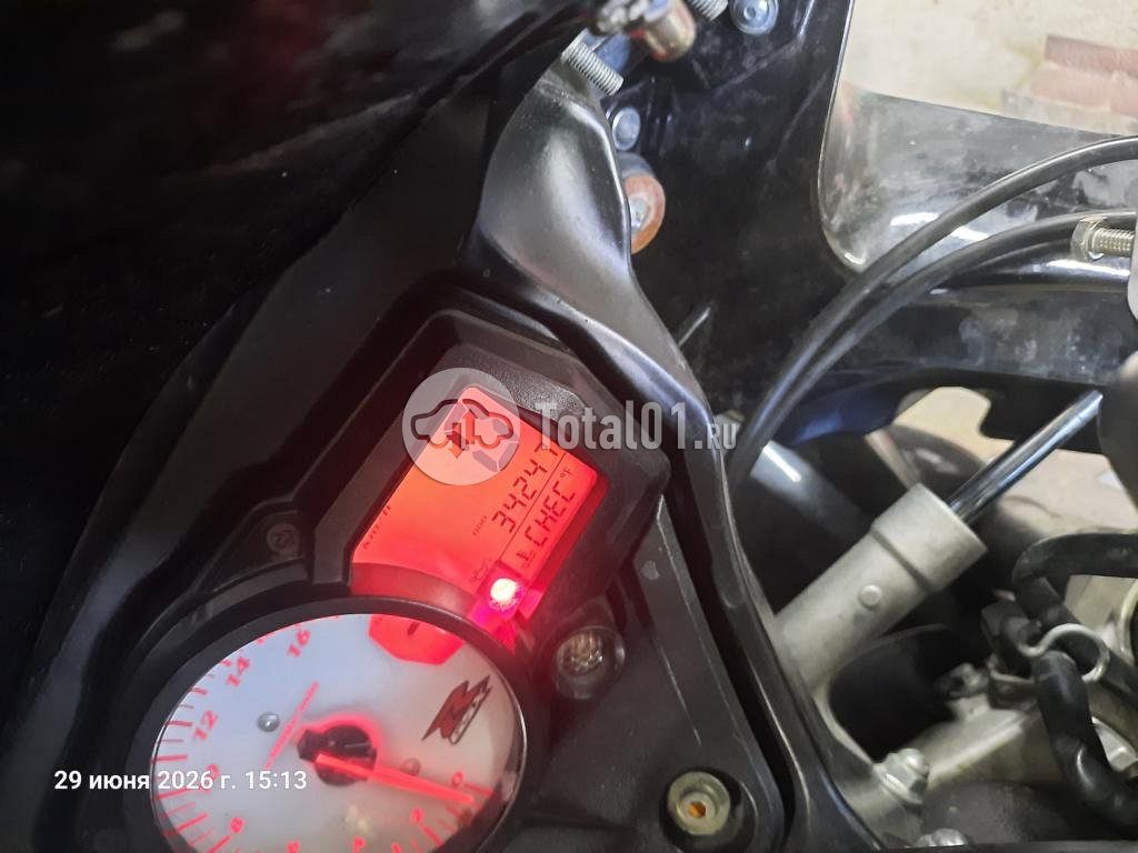 Фото Suzuki GSX-R600 30