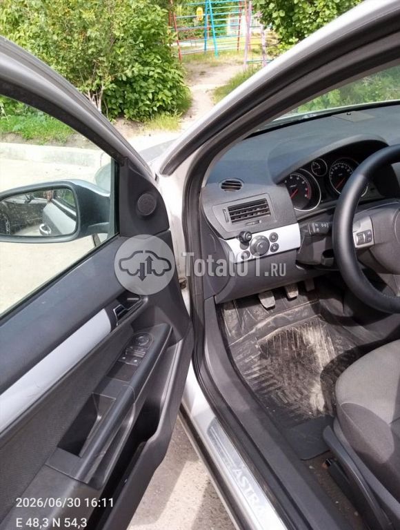 Фото Opel Astra 18