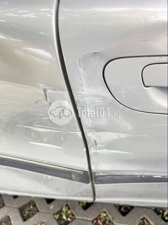 Фото Volvo S80 14