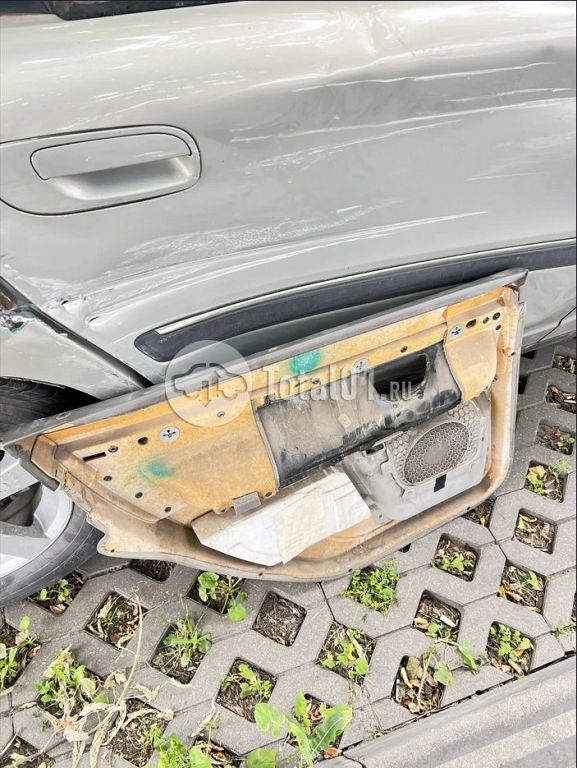 Фото Volvo S80 20