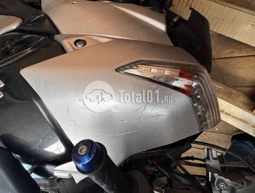 Фото Suzuki GSX-R600 14