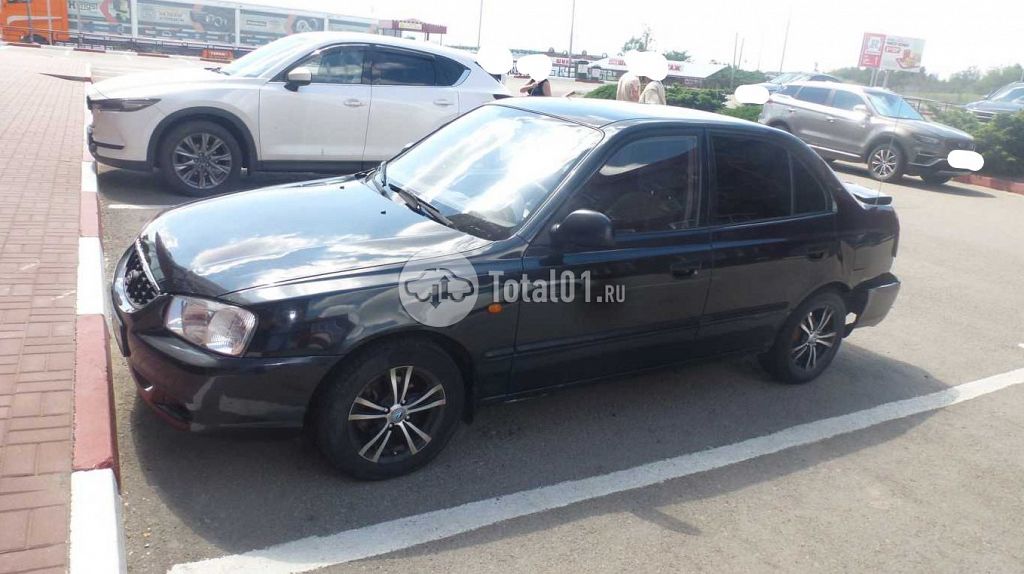 Фото Hyundai Accent 4