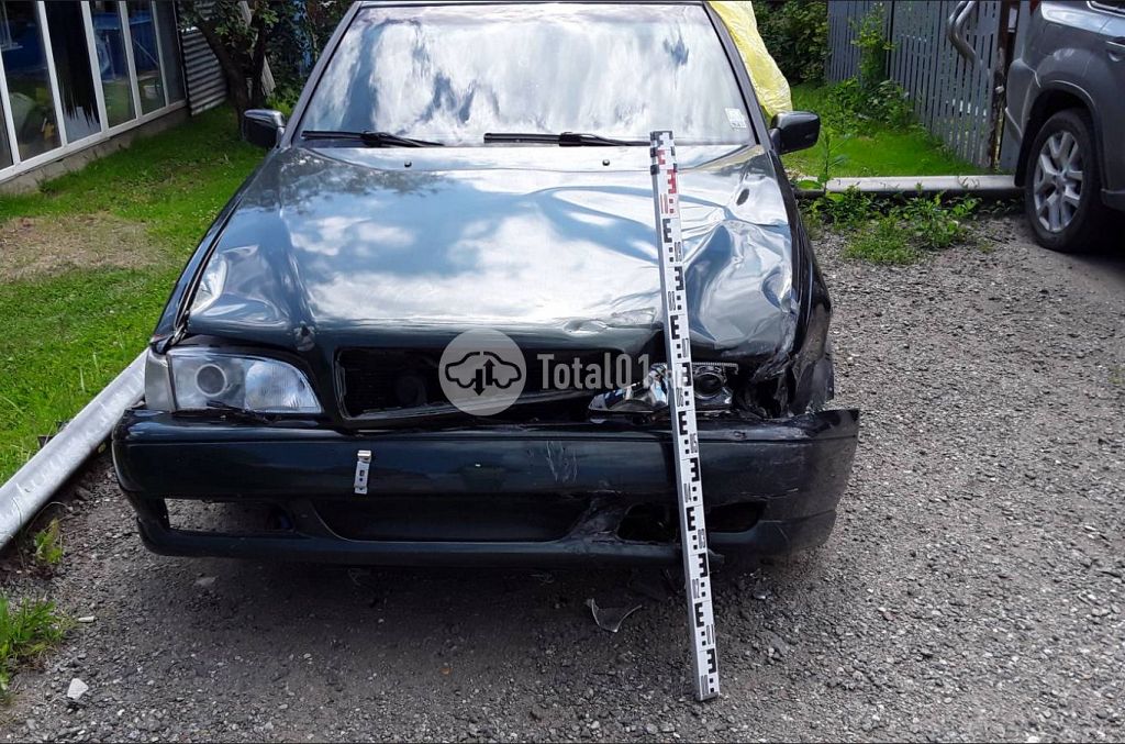Фото Volvo S70 10