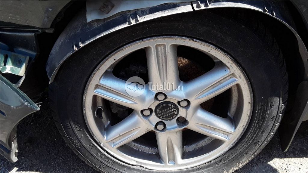 Фото Volvo S70 22