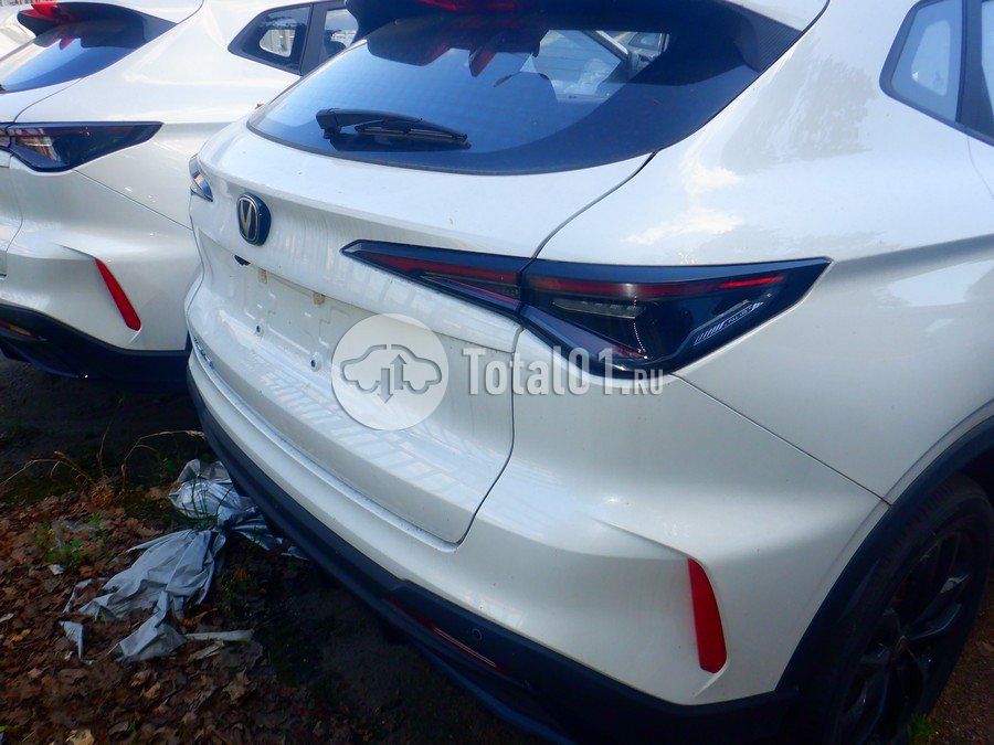 Фото Changan X5 Plus 56