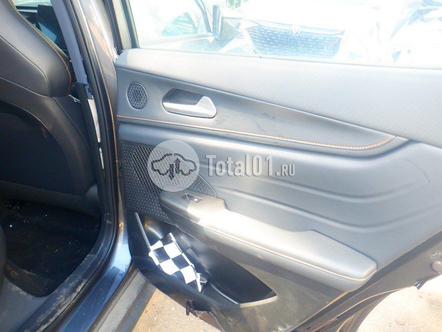 Фото Changan UNI-V 40