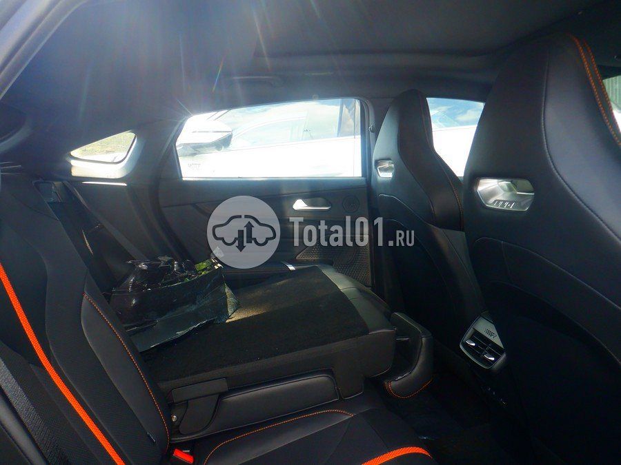 Фото Changan UNI-V 42