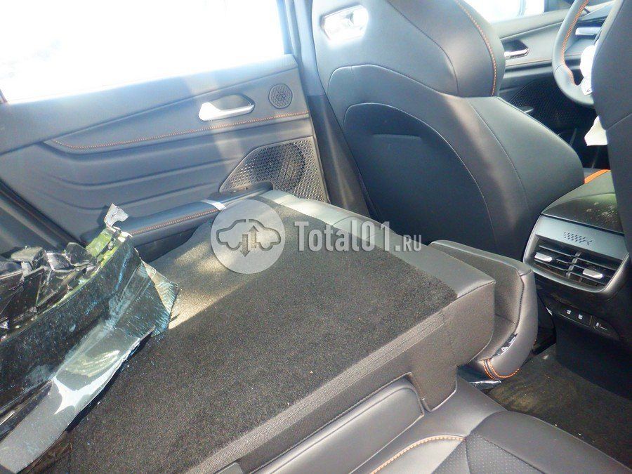 Фото Changan UNI-V 46