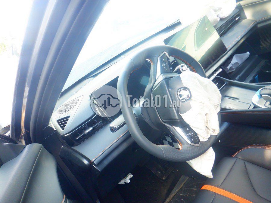 Фото Changan UNI-V 56