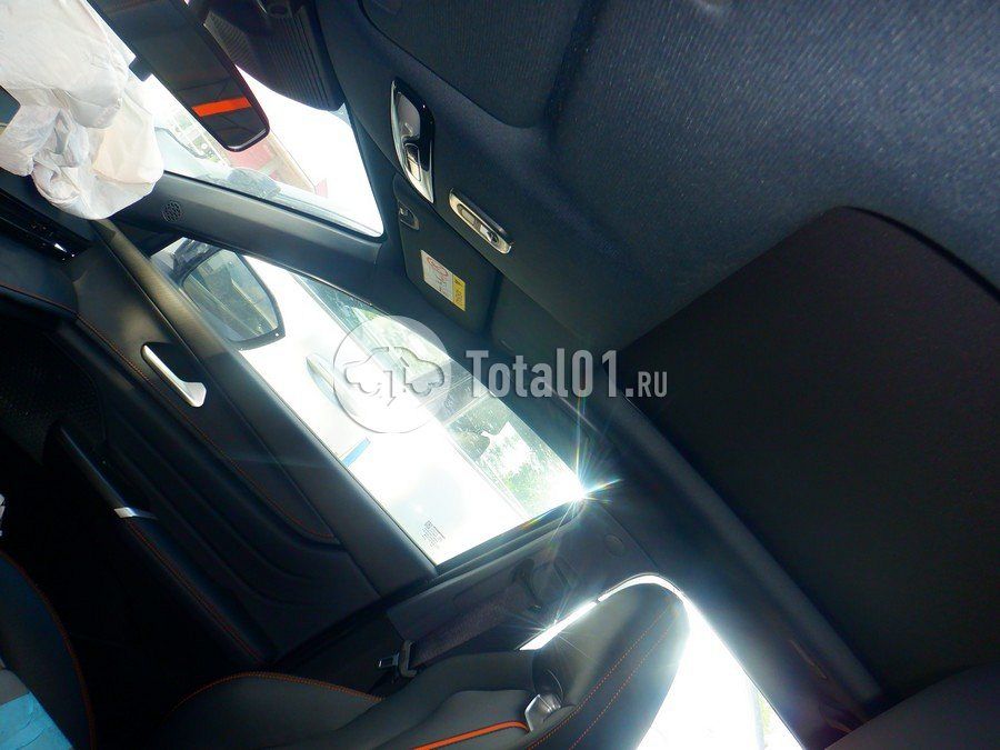 Фото Changan UNI-V 62