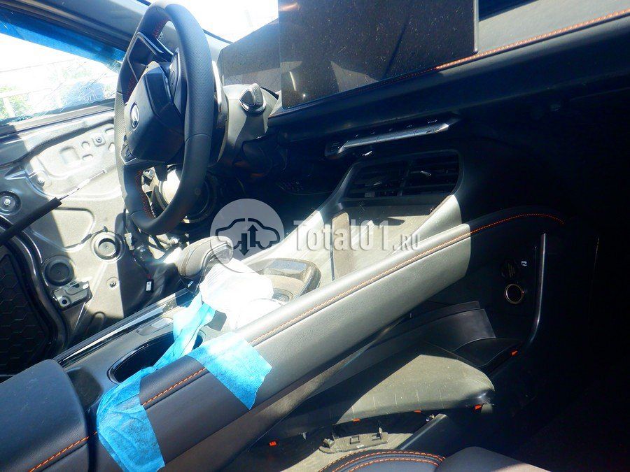 Фото Changan UNI-V 70
