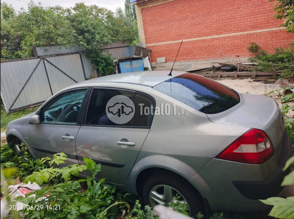 Фото Renault Megane 8